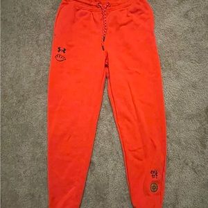 Women’s Under Armor lunar new year joggers - size small